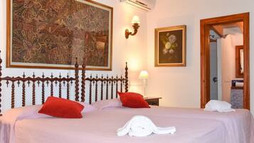 4 Schlafzimmer, Bügeleisen/Bügelbrett, kostenloses WLAN, Bettwäsche