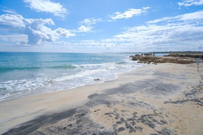 Holiday Apartment Fico D'India with Sea View, Terrace & Wi-Fi