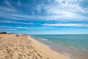 Beach nearby - Pet-Friendly Apartment Acquadolce with Sea View & Terrace (marina di maruggio)