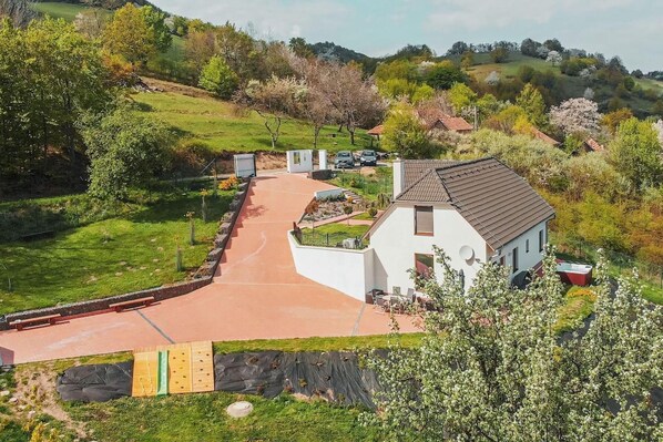 Cottage | Ngoại thất