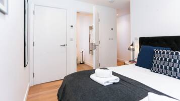 City Apartment, Private Bathroom | 1 bedroom
