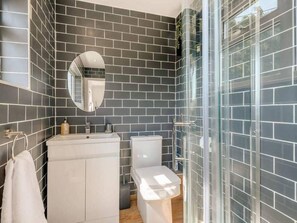 Interior - Luxury 5-bed House With Tennis Court & Games Room (Steyning)
