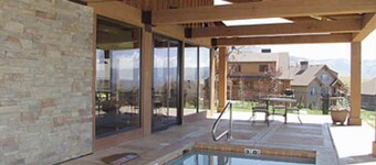 Powder Mountain 5 Bedroom Home Woodfired Sauna