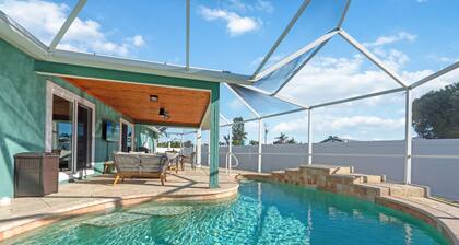 Newly Remodeled! 5 Min to Beach, Private Pool, Outdoor TV, Fire Pit & Bikes!
