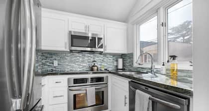 Capitola Village Home with Parking Spot