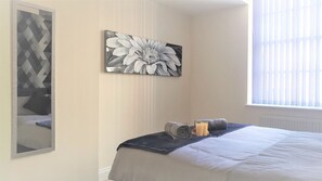 Căn hộ Deluxe, có phòng tắm riêng, quang cảnh thành phố | 1 phòng ngủ 