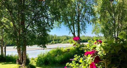 Lodge Suites at Susitna River Lodge