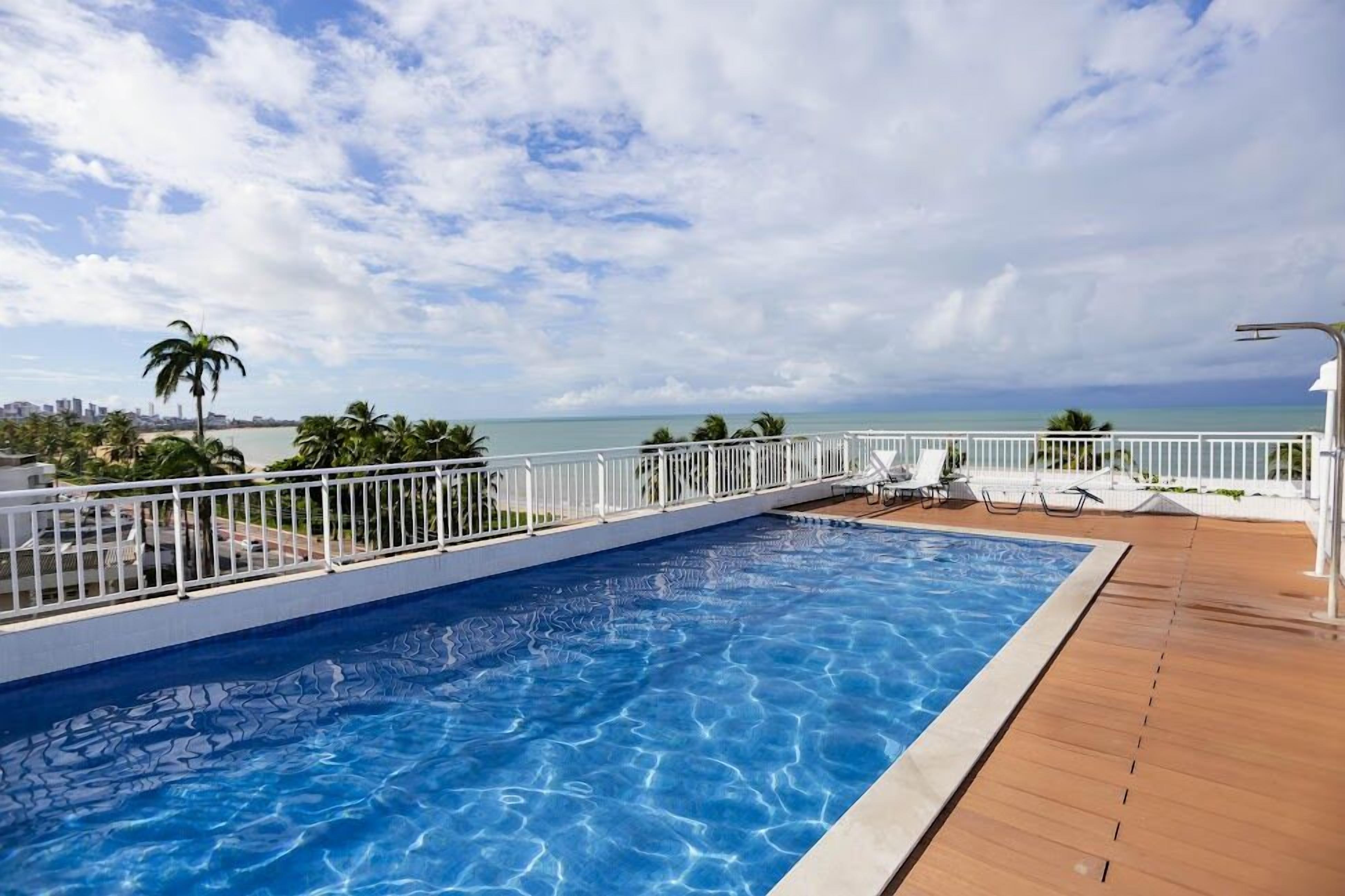 Superior Apartment | Pool | Outdoor pool