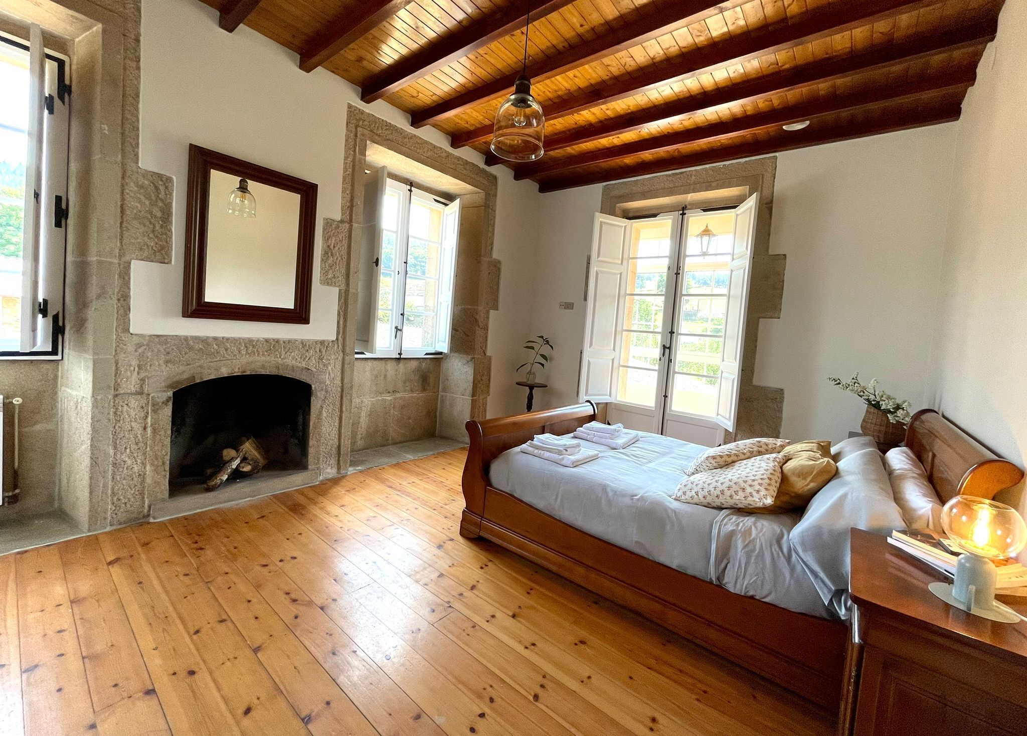 9 bedrooms, iron/ironing board, free WiFi, bed sheets