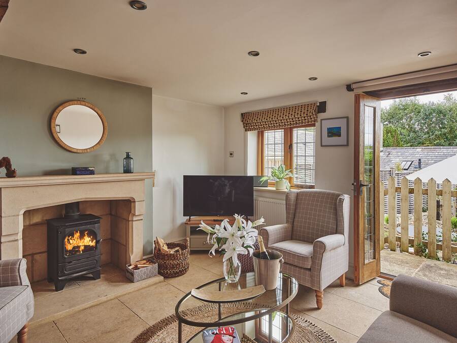Luxury Cottage, Ensuite (Squirrel Barn) | Lounge