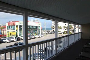 Property grounds - Garden City Pier Penthouse (Murrells inlet,)