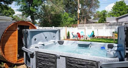 Luxury 3b/3b- Hot tub, Sauna, Personal Gym