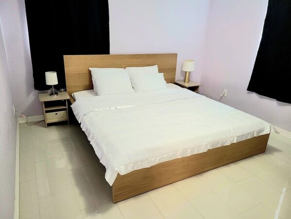 2 chambres, bureau, fer et planche à repasser, Wi-Fi gratuit