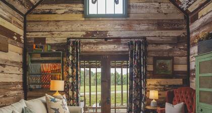 1800s Charm with Modern Perks