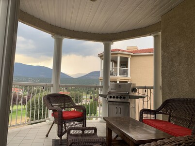 Beautiful Mountain Getaway in the Columbia Valley