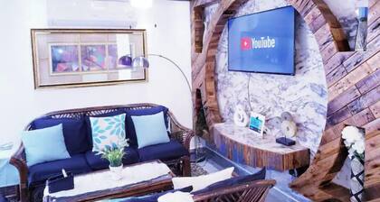 M/H house #1 Cozy and beautiful house near the airport