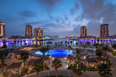 3 outdoor pools. The St. Regis Marsa Arabia Island, The Pearl Qatar