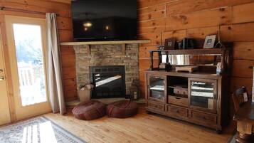 TV connectée, cheminée, jeux vidéo