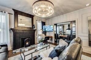 Smart TV, fireplace, offices