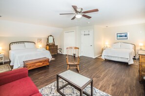 3 bedrooms, free WiFi, bed sheets - MooseRun| Mesmerizing 3BR Home in Dreamy Location! (Bridgewater)