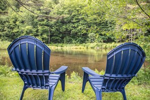 Property grounds - MooseRun| Mesmerizing 3BR Home in Dreamy Location! (Bridgewater)