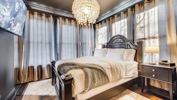 2 slaapkamers, een bureau, een strijkplank/strijkijzer, gratis wifi