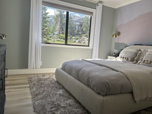 4 bedrooms, iron/ironing board, travel cot, free WiFi