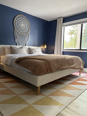 4 bedrooms, iron/ironing board, travel cot, free WiFi