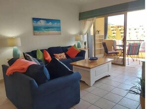 Smart TV, fireplace, video games, DVD player