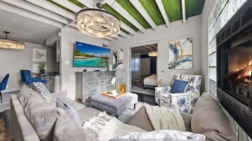 Téléviseur connecté, foyer, bureau