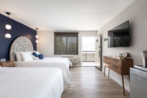 Luxury Quadruple Room | Premium bedding, down comforters, free WiFi, bed sheets - California Inn (Anaheim)