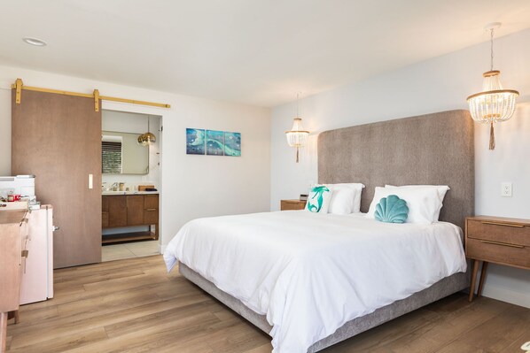 Ylelliset vuodevaatteet, untuvapeitot, ilmainen Wi-Fi, vuodevaatteet