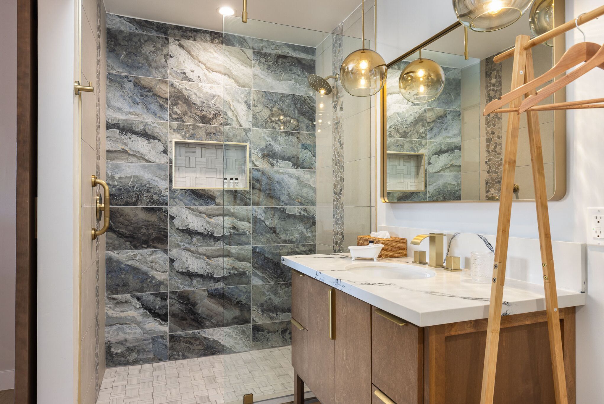 Foto - California Inn