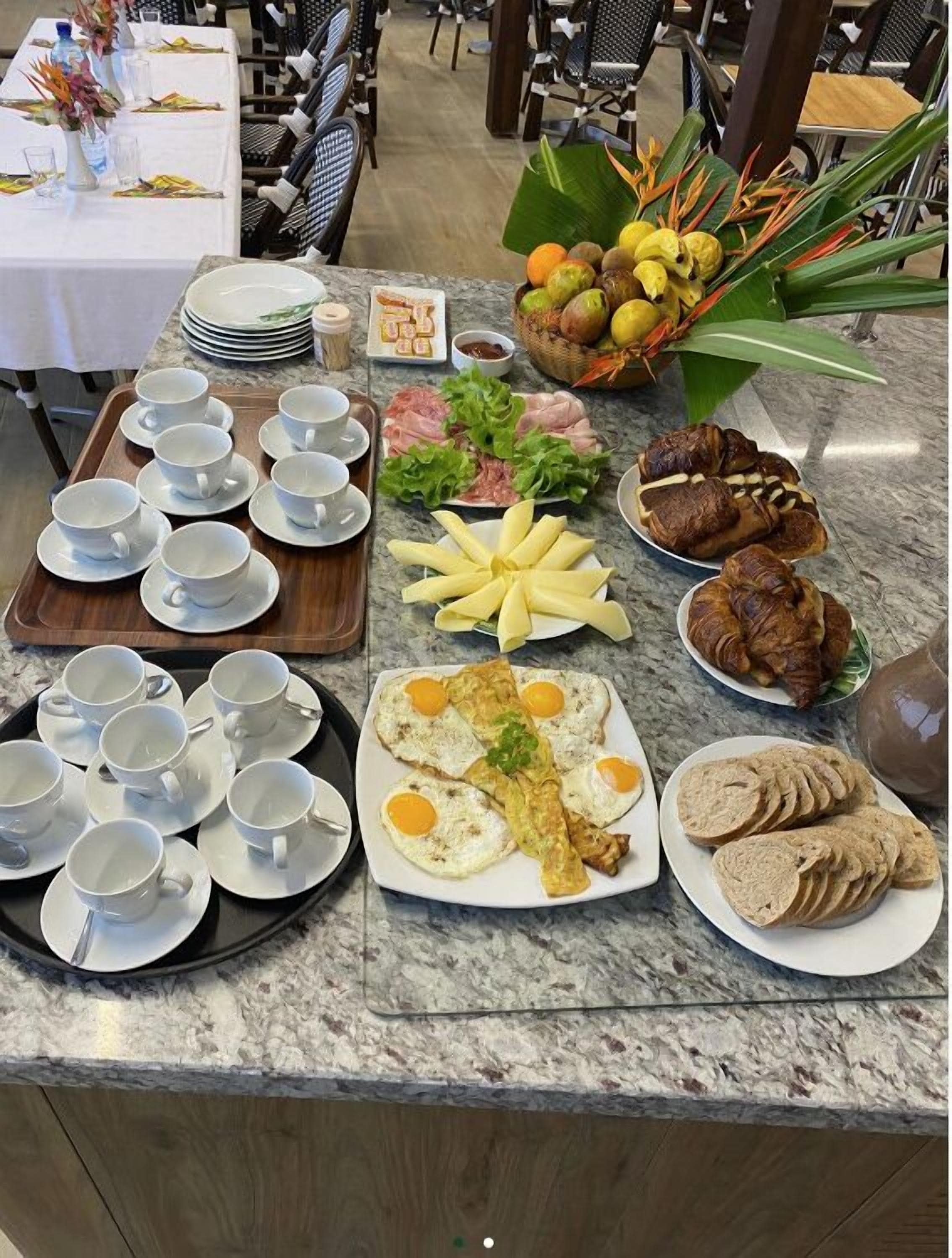 Daily buffet breakfast (EUR 18 per person)