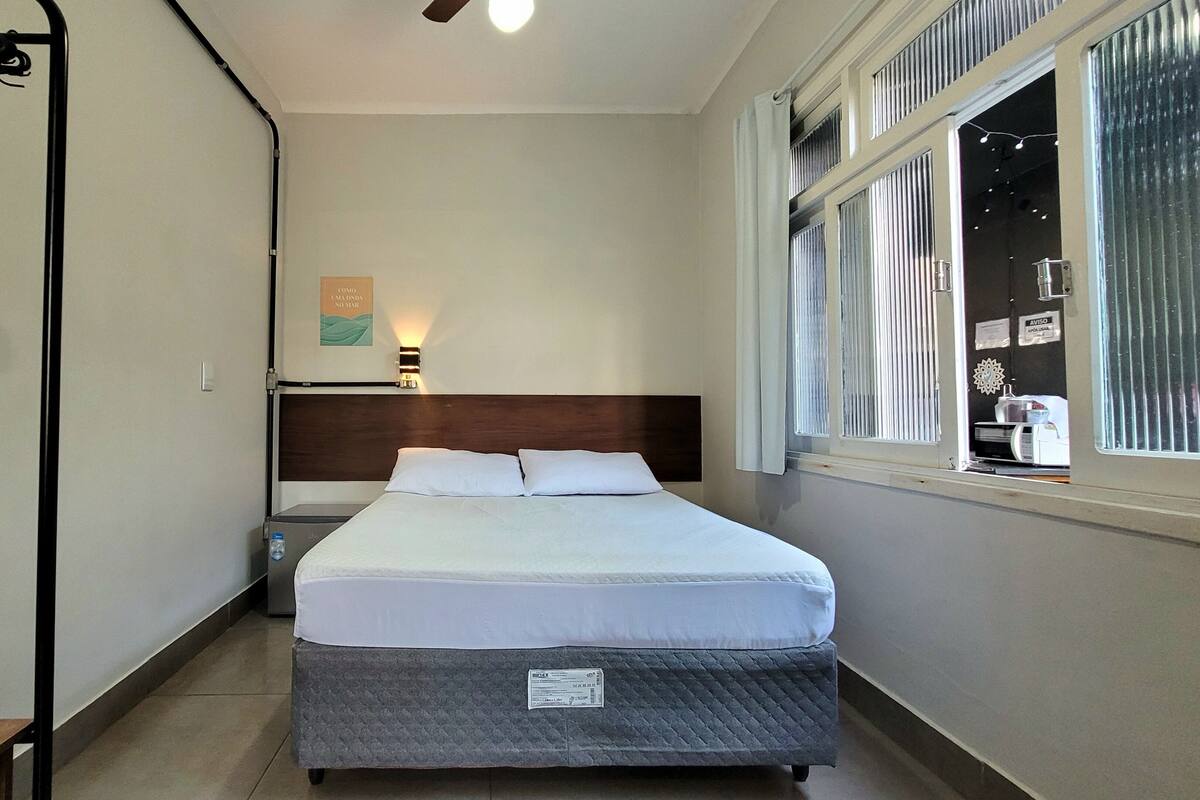Basic Room | Free WiFi, bed sheets