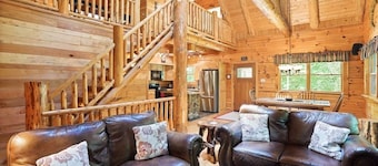 Bella Luna-Cabin-Private Bathroom