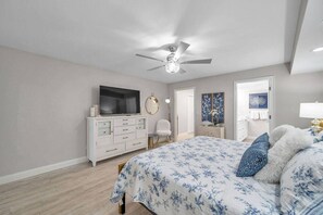 2 bedrooms, desk, iron/ironing board, travel cot