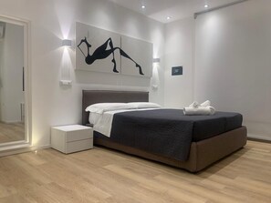 スタンダード ルーム 1 ベッドルーム 専用バスルーム シティビュー | ミニバー、デスク、ノートパソコン用作業スペース、防音設備