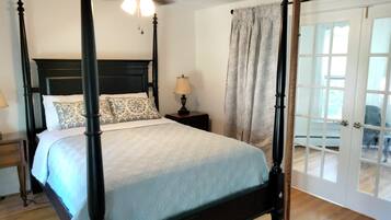 5 Schlafzimmer, Reisekinderbett, kostenloses WLAN, Bettwäsche