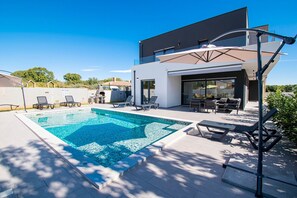 Beheizter Pool