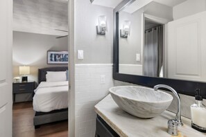 Hair dryer, towels