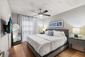 2 bedrooms, iron/ironing board, travel crib, free WiFi