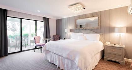 1 bed 1 bath Silverado Resort Experience Jr. Suite Condo