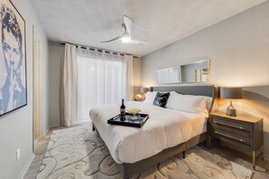 2 bedrooms, iron/ironing board, free WiFi, bed sheets
