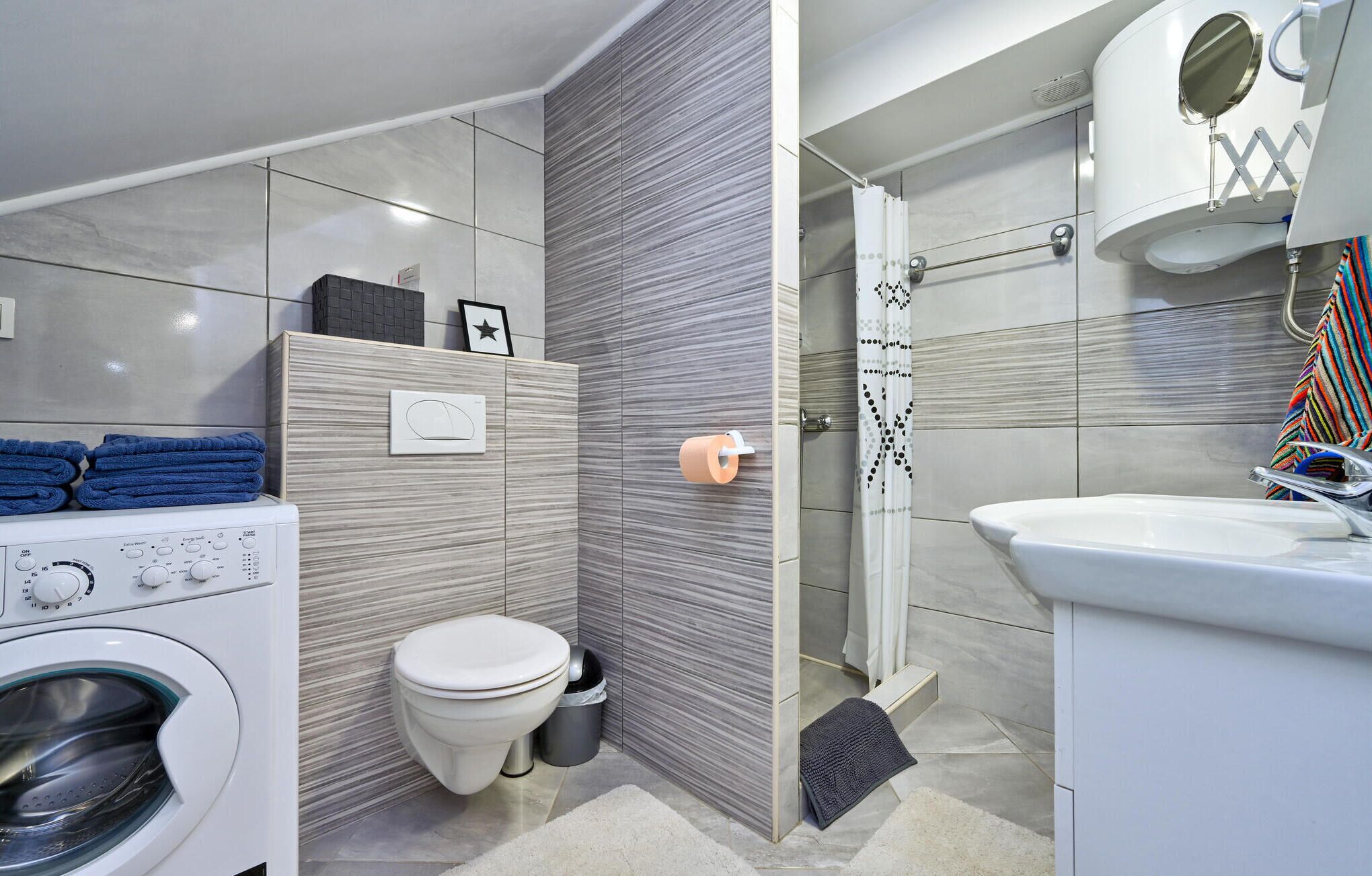 Bathtub, hair dryer
