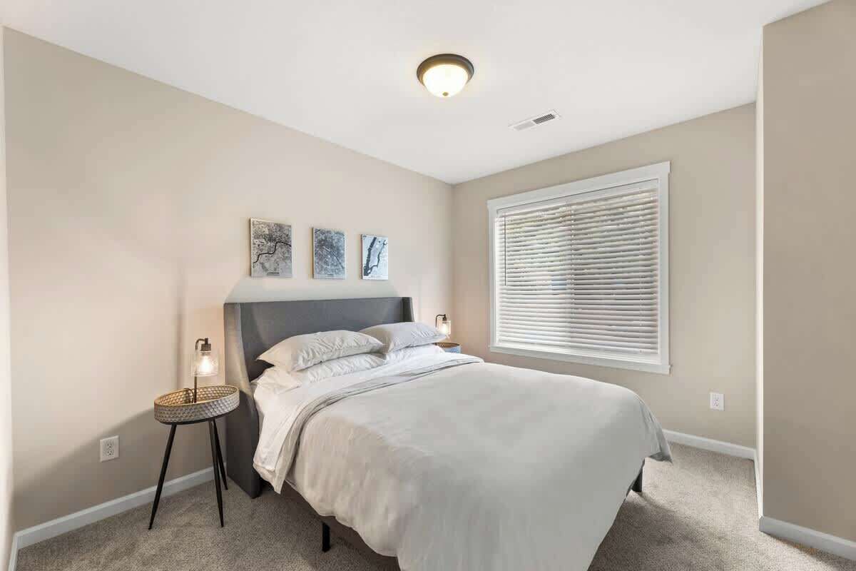 4 quartos, ferros/tábuas de passar roupa, berço de viagem, Wi-Fi