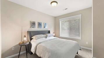 4 quartos, ferros/tábuas de passar roupa, berço de viagem, Wi-Fi