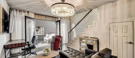 智能電視、壁爐、 辦公室