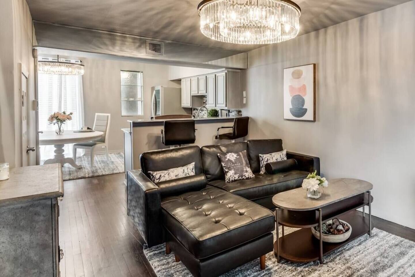 Smart TV, fireplace, offices