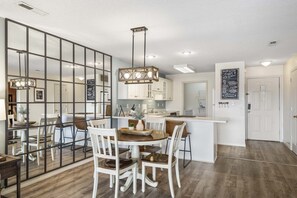 Condo, Multiple Beds, Patio, Pool View (Memories of Avondale ) | Dining